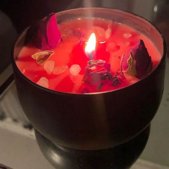 LavenderRose Quartz Crystal Candle Organic - Picture 9 of 11